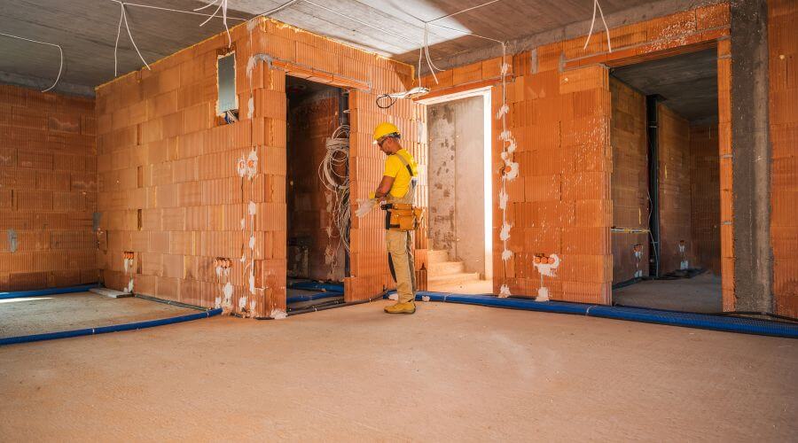 Expert flood damage restoration services in Flat Rock, OH